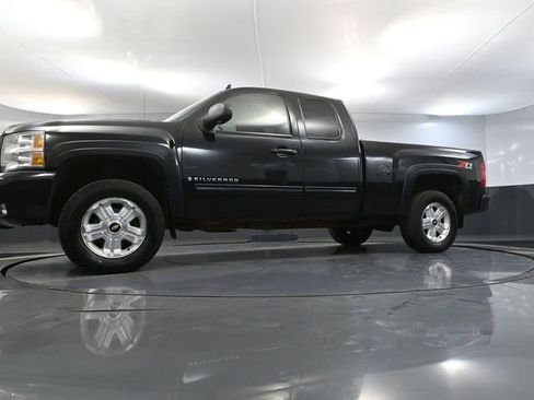 Used 2009 Chevrolet Silverado 1500 LTZ w/ Safety Package image 50