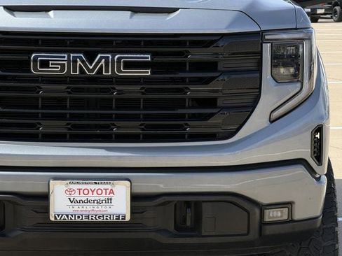 Used 2024 GMC Sierra 1500 Elevation image 10