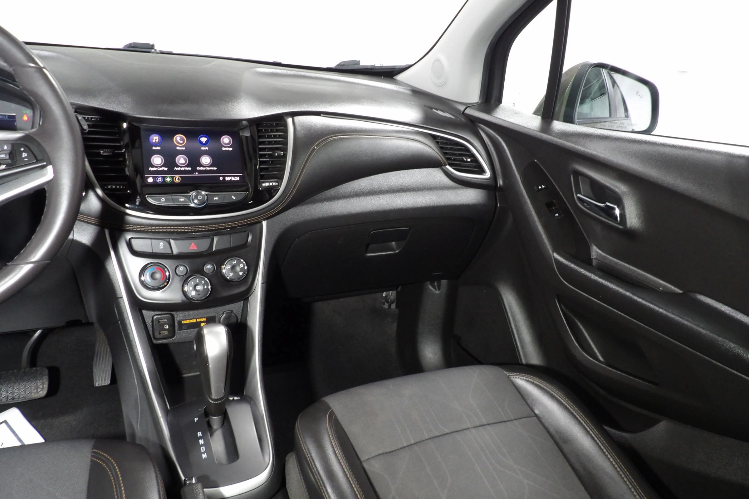 Used 2021 Chevrolet Trax LT w/ Driver Confidence Package FWD image 12