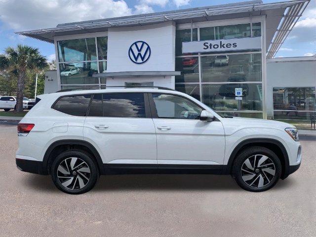 New 2026 Volkswagen Atlas SE FWD image 3