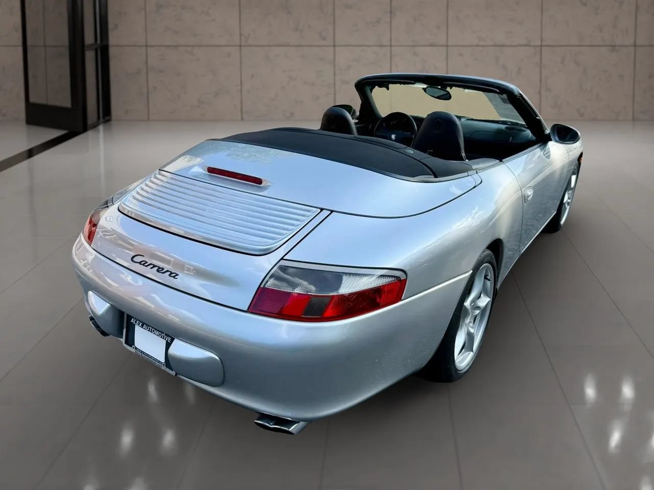 Used 2003 Porsche 911 Carrera RWD image 22