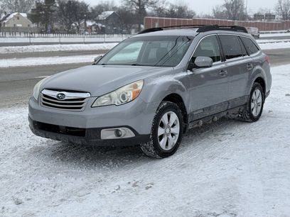 Used 2011 Subaru Outback 3.6R Limited w/ PWR Moonroof Pkg