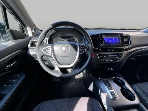 Used 2023 Honda Ridgeline Sport image 6