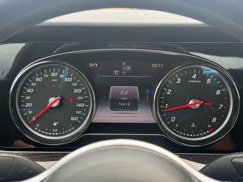 Used 2019 Mercedes-Benz E 300 image 8