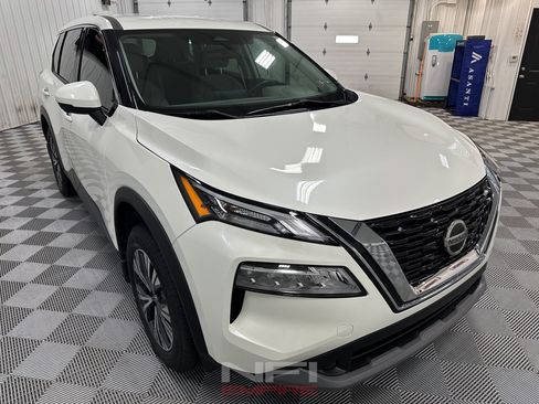 Used 2021 Nissan Rogue SV FWD image 5