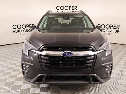 Used 2023 Subaru Ascent Limited AWD/4WD image 9
