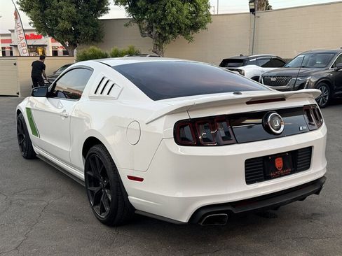 Used 2013 Ford Mustang GT Premium RWD image 12