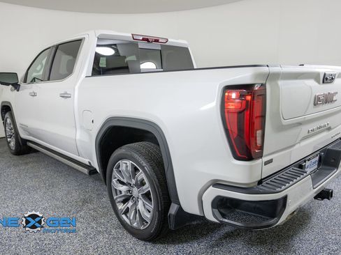 Used 2024 GMC Sierra 1500 Denali w/ Denali Reserve Package AWD/4WD image 5