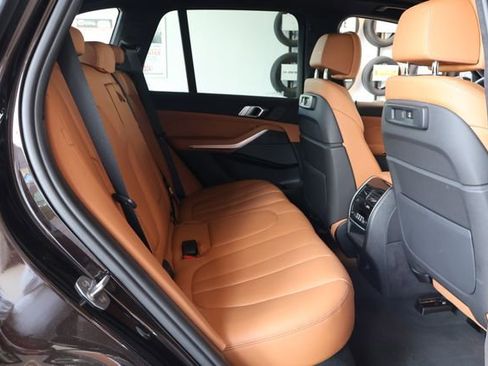 Used 2022 BMW X5 xDrive45e AWD/4WD image 19