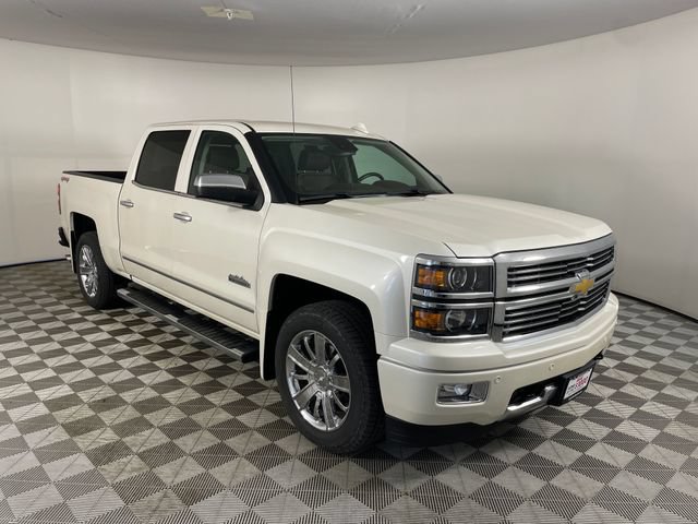 Used 2015 Chevrolet Silverado 1500 High Country w/ High Country Premium Package AWD/4WD image 23