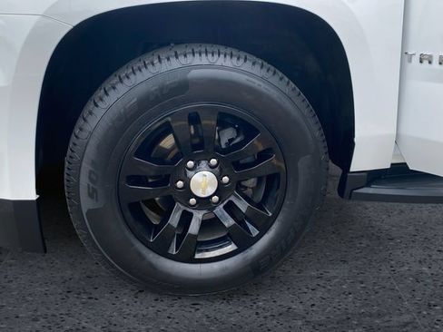 Used 2018 Chevrolet Tahoe LT AWD/4WD image 10
