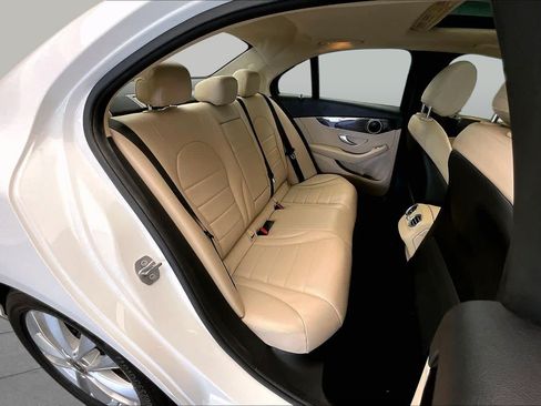 Used 2019 Mercedes-Benz C 300 Sedan image 19