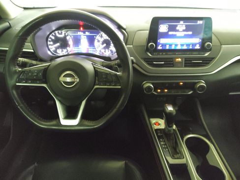 Used 2023 Nissan Altima 2.5 SR FWD image 22