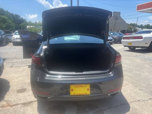 Used 2017 Kia Cadenza Premium w/ Luxury Package FWD image 13