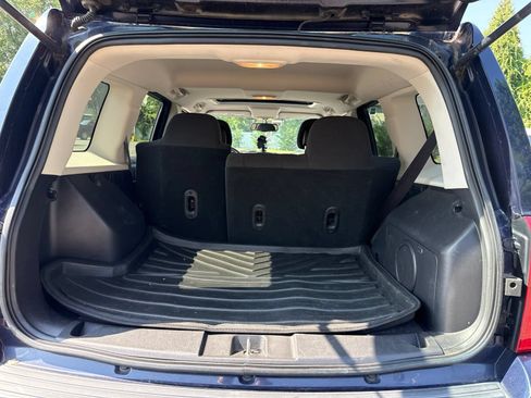 Used 2015 Jeep Patriot Latitude w/ Sun/Sound Group AWD/4WD image 5