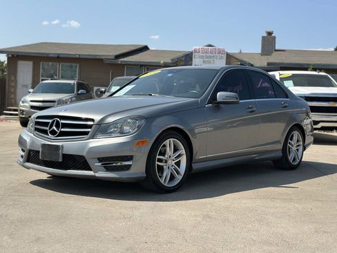 Used 2014 Mercedes-Benz C 250 Sedan image 30