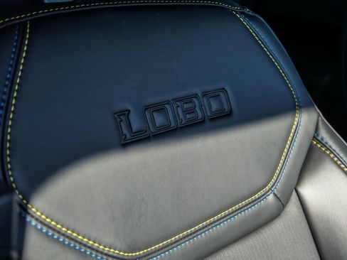 Used 2025 Ford Maverick Lobo image 17