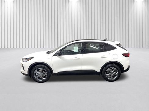 Used 2025 Ford Escape ST-Line w/ Tech Pack #1 image 8