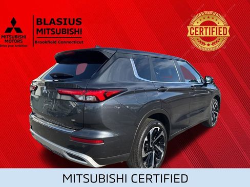 Used 2024 Mitsubishi Outlander SE FWD image 7