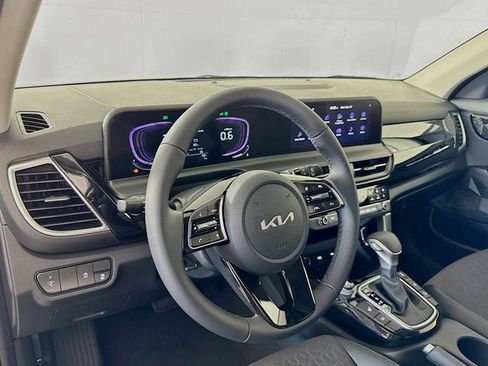 New 2026 Kia Seltos S image 11