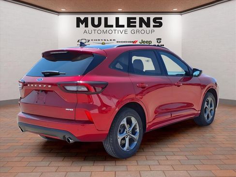 Used 2023 Ford Escape ST-Line w/ Tech Pack #1 image 5