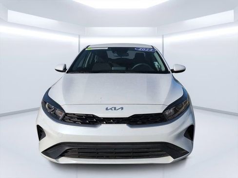 Used 2024 Kia Forte LXS FWD image 8