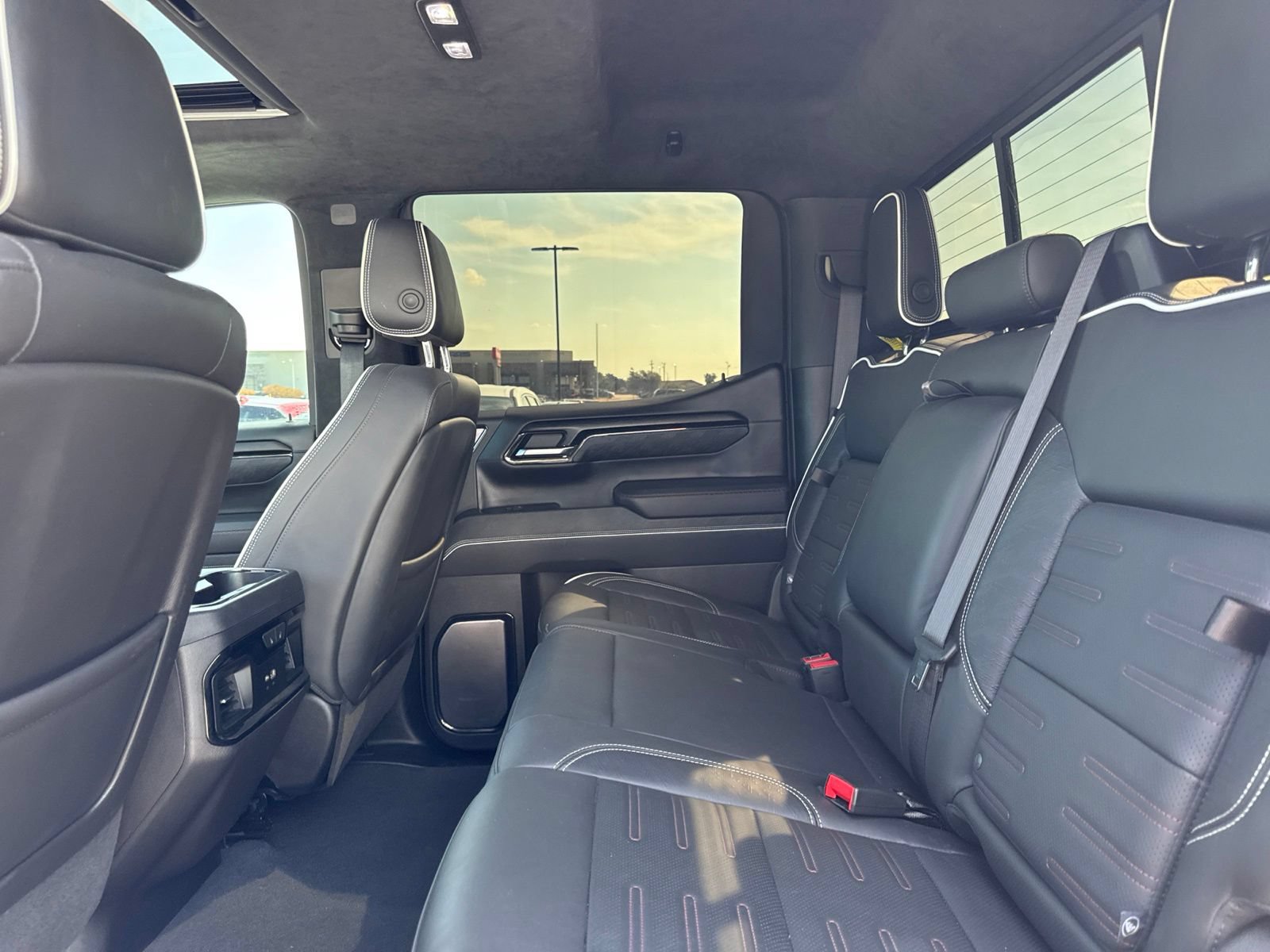 Used 2024 GMC Sierra 1500 AT4X AWD/4WD image 17