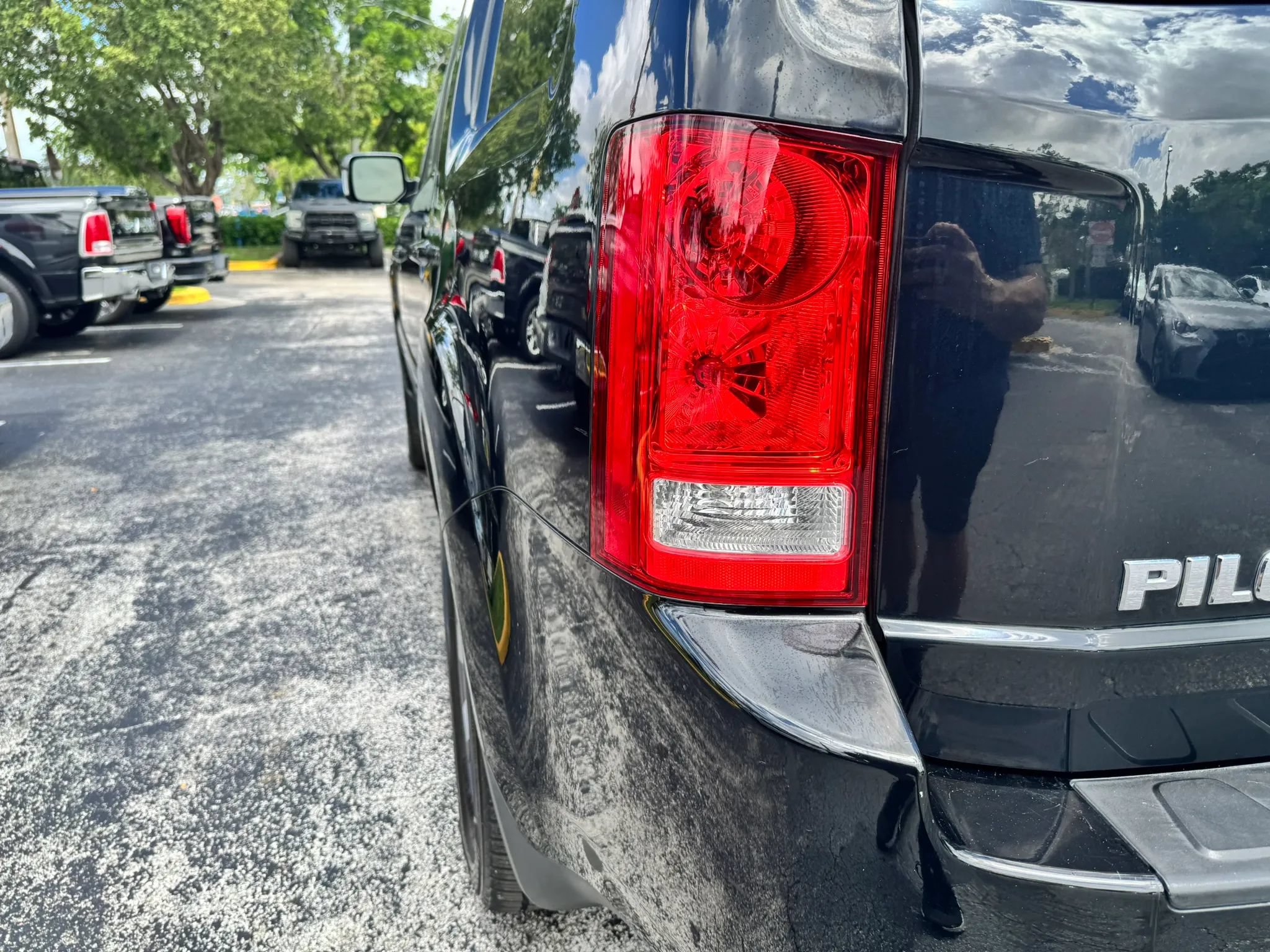 Used 2015 Honda Pilot Touring image 12