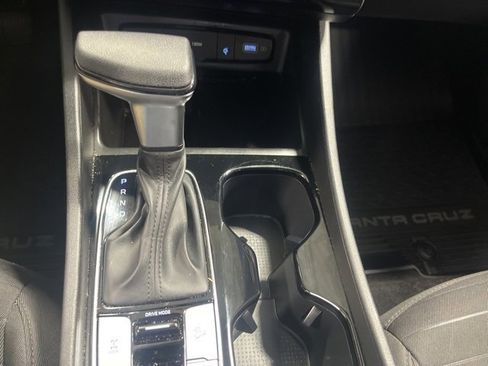 Certified 2024 Hyundai Santa Cruz SEL w/ Activity Package image 19