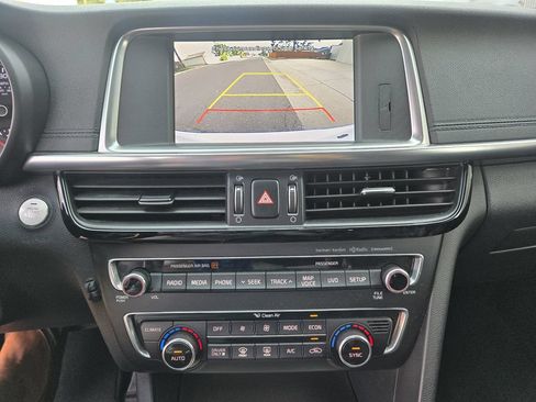 Used 2018 Kia Optima EX FWD image 11