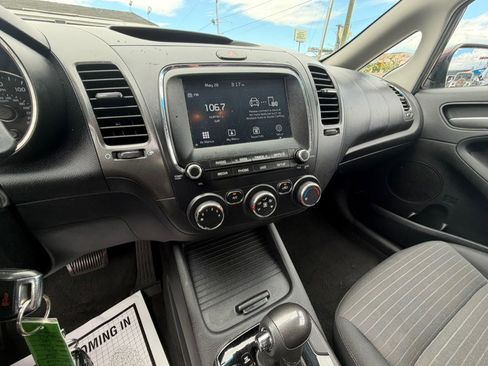 Used 2018 Kia Forte LX w/ LX Popular Package FWD image 11
