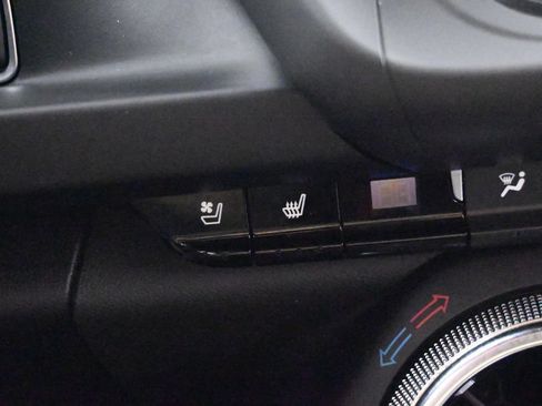 Used 2019 Chevrolet Camaro SS RWD image 29