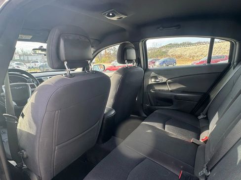 Used 2013 Chrysler 200 Touring image 20