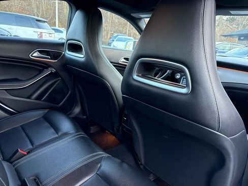 Used 2019 Mercedes-Benz CLA 250 4MATIC image 26