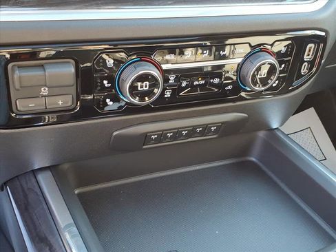 New 2026 Chevrolet Silverado 3500 LTZ w/ LTZ Convenience Package image 20