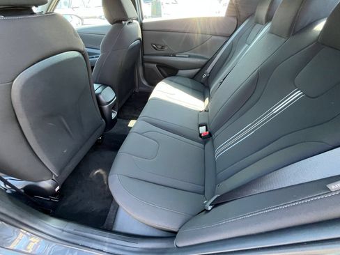 Used 2026 Hyundai Elantra Sport FWD image 22
