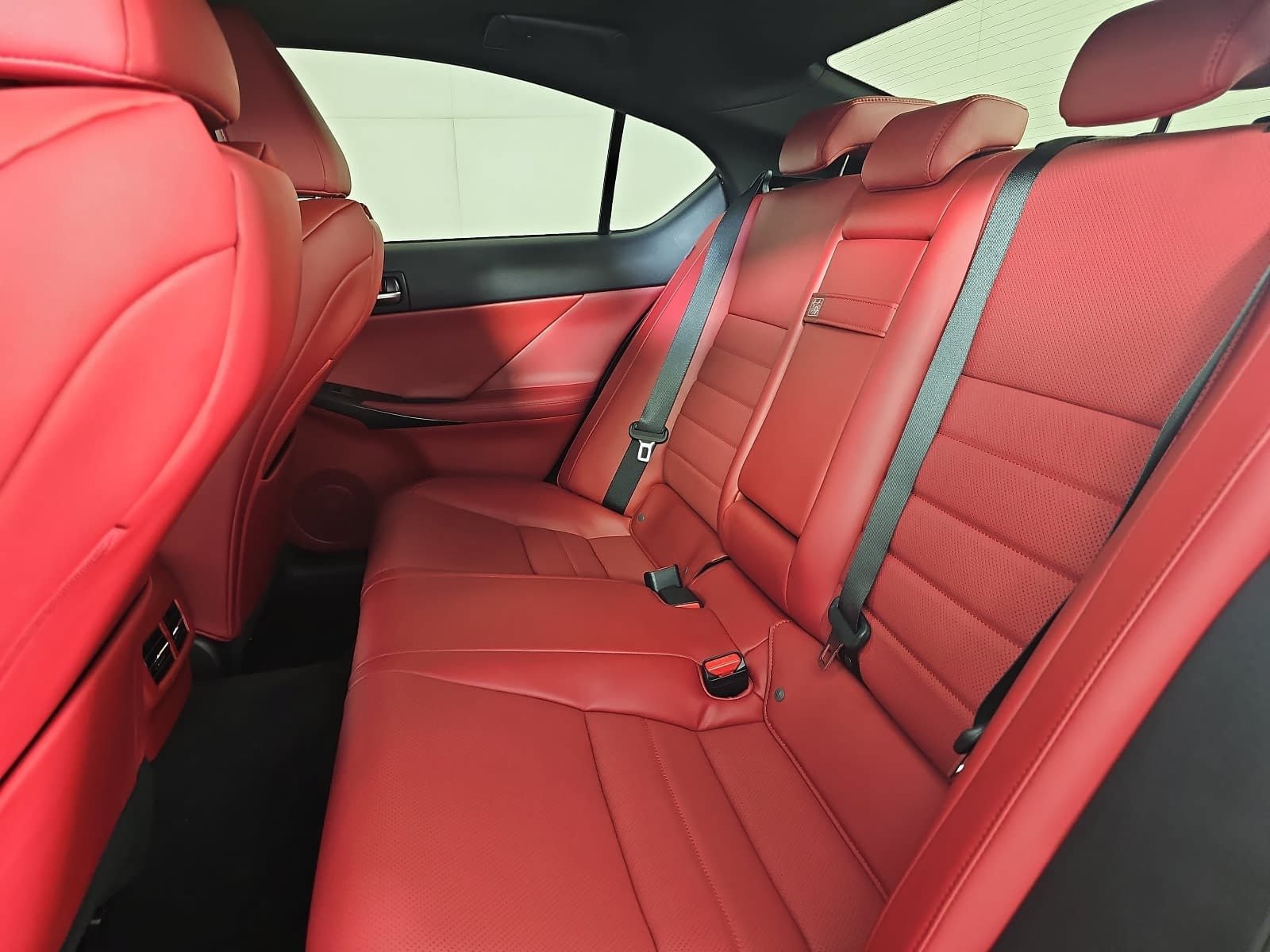 Used 2022 Lexus IS 350 F Sport RWD image 13