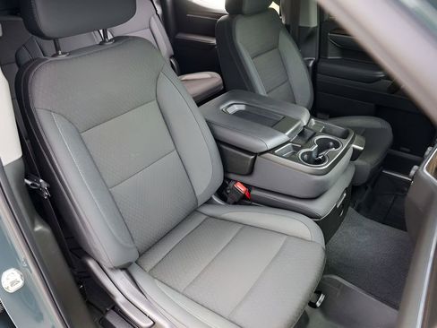 Used 2026 Chevrolet Silverado 1500 LT RWD image 30