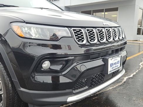 New 2026 Jeep Compass Limited image 4