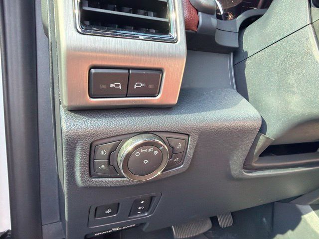 Used 2022 Ford F250 Platinum w/ FX4 Off-Road Package AWD/4WD image 6