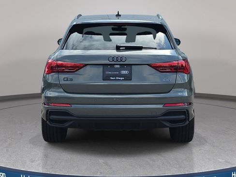 Certified 2024 Audi Q3 2.0T Premium w/ Convenience Package AWD/4WD image 6