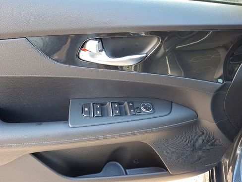 Used 2023 Kia Forte GT-Line w/ GT-Line Premium Package image 12