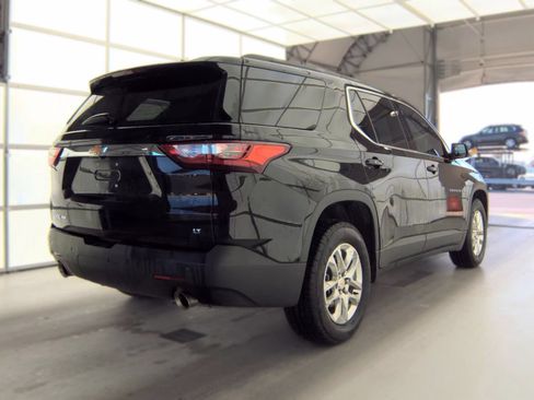 Used 2020 Chevrolet Traverse LT AWD/4WD image 6