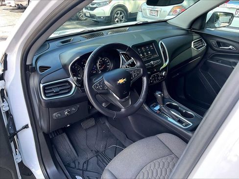 Used 2021 Chevrolet Equinox LT AWD/4WD image 8
