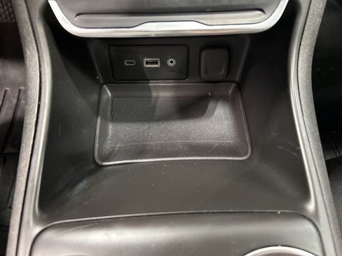 Used 2018 GMC Terrain SLE w/ Driver Convenience Package FWD image 24