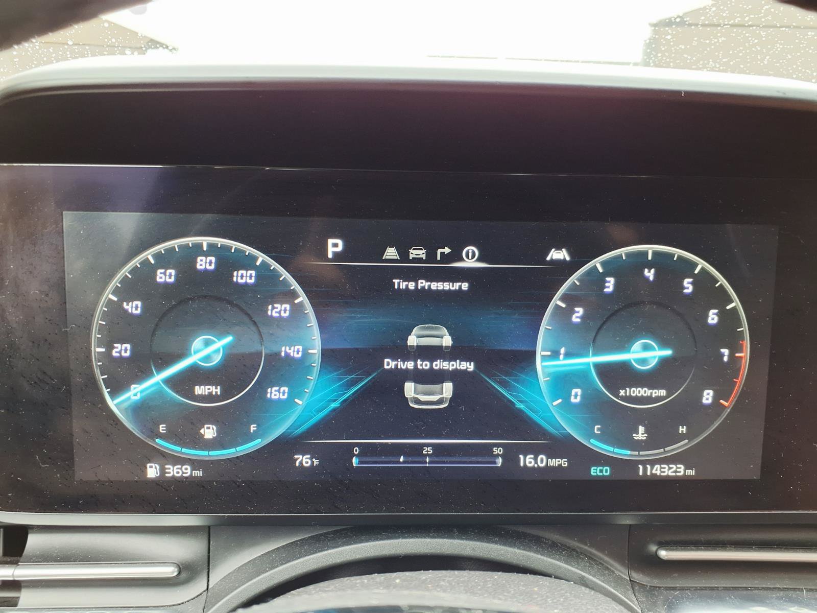 Used 2022 Kia Carnival SX Prestige FWD image 27