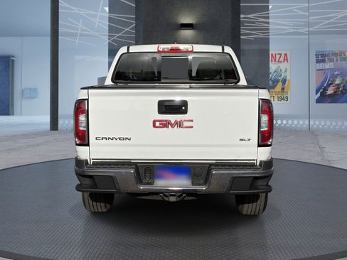 Certified 2016 GMC Canyon SLT w/ Driver Alert Package RWD image 5