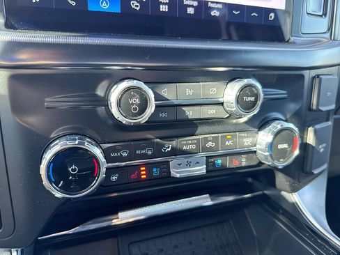 Used 2024 Ford F150 Platinum w/ Equipment Group 702A High AWD/4WD image 16