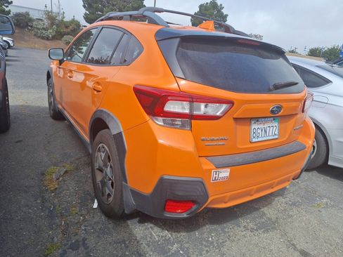 Used 2019 Subaru Crosstrek 2.0i Premium w/ Popular Package #2 AWD/4WD image 4