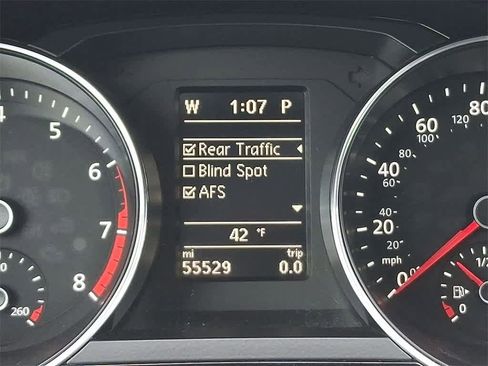 Used 2016 Volkswagen Jetta SEL w/ Lighting Package image 13